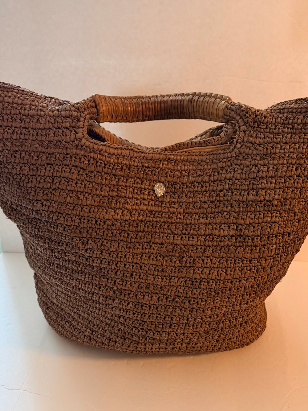 Raffia Woven Crochet Tote Bag in Brown